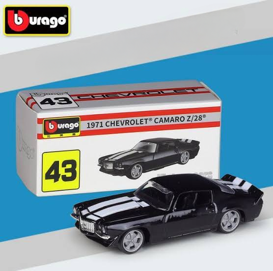 Official Bburago 43 1971 Chevrolet Camaro Z/28 - 1 : 64 Diecast Scale Model