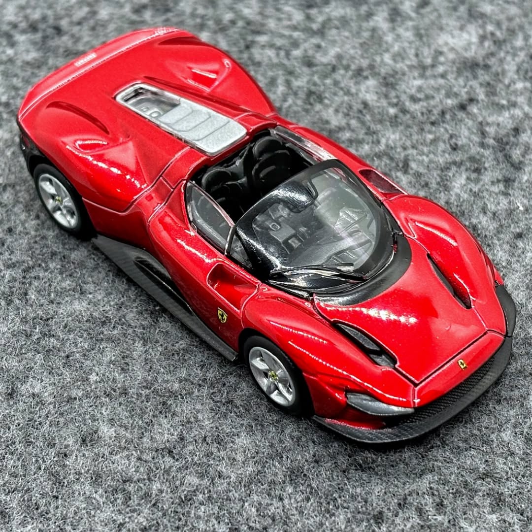 Official Bburago Ferrari Daytona SP3  - 1 : 64 Diecast Scale Model