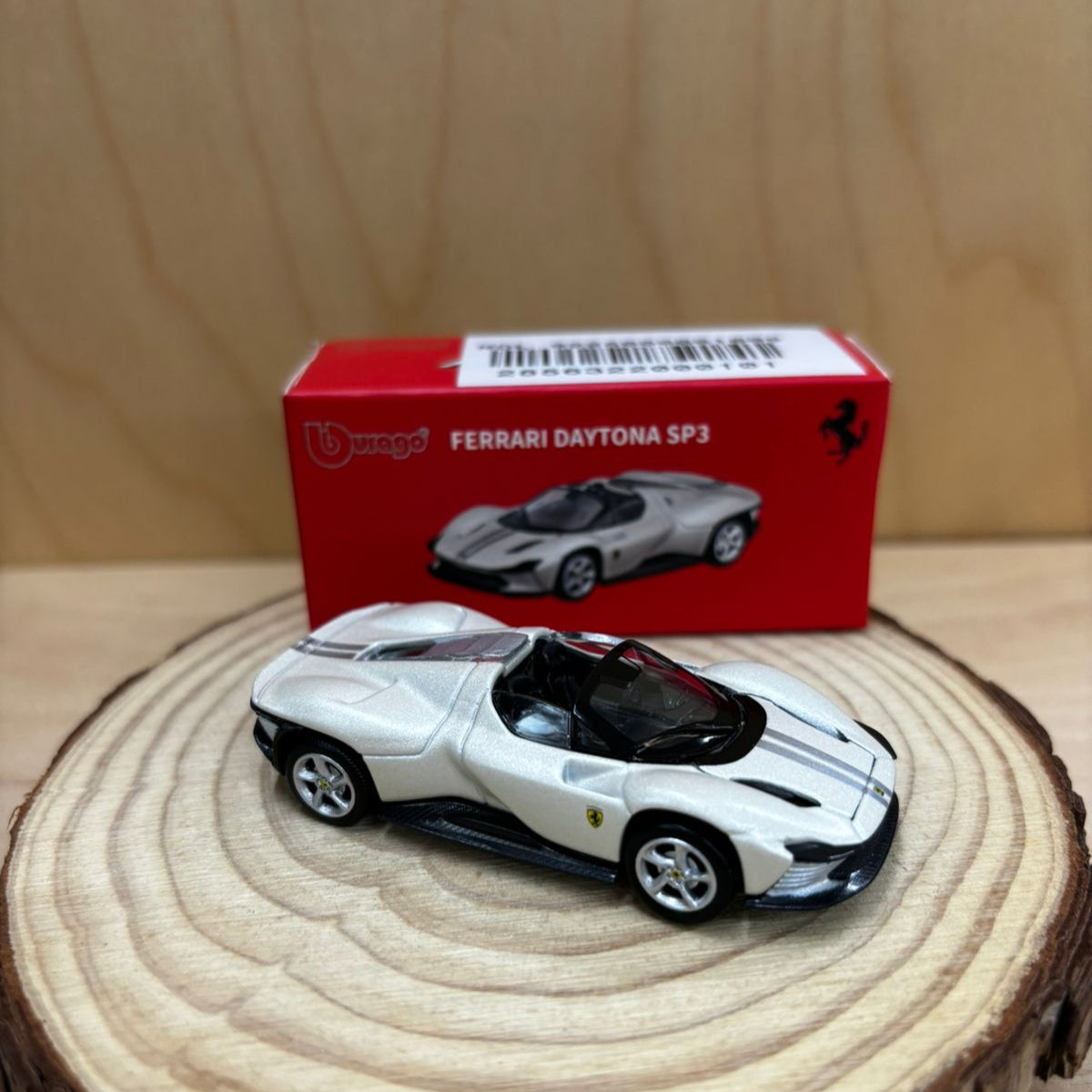 Official Bburago Ferrari Daytona SP3  - 1 : 64 Diecast Scale Model