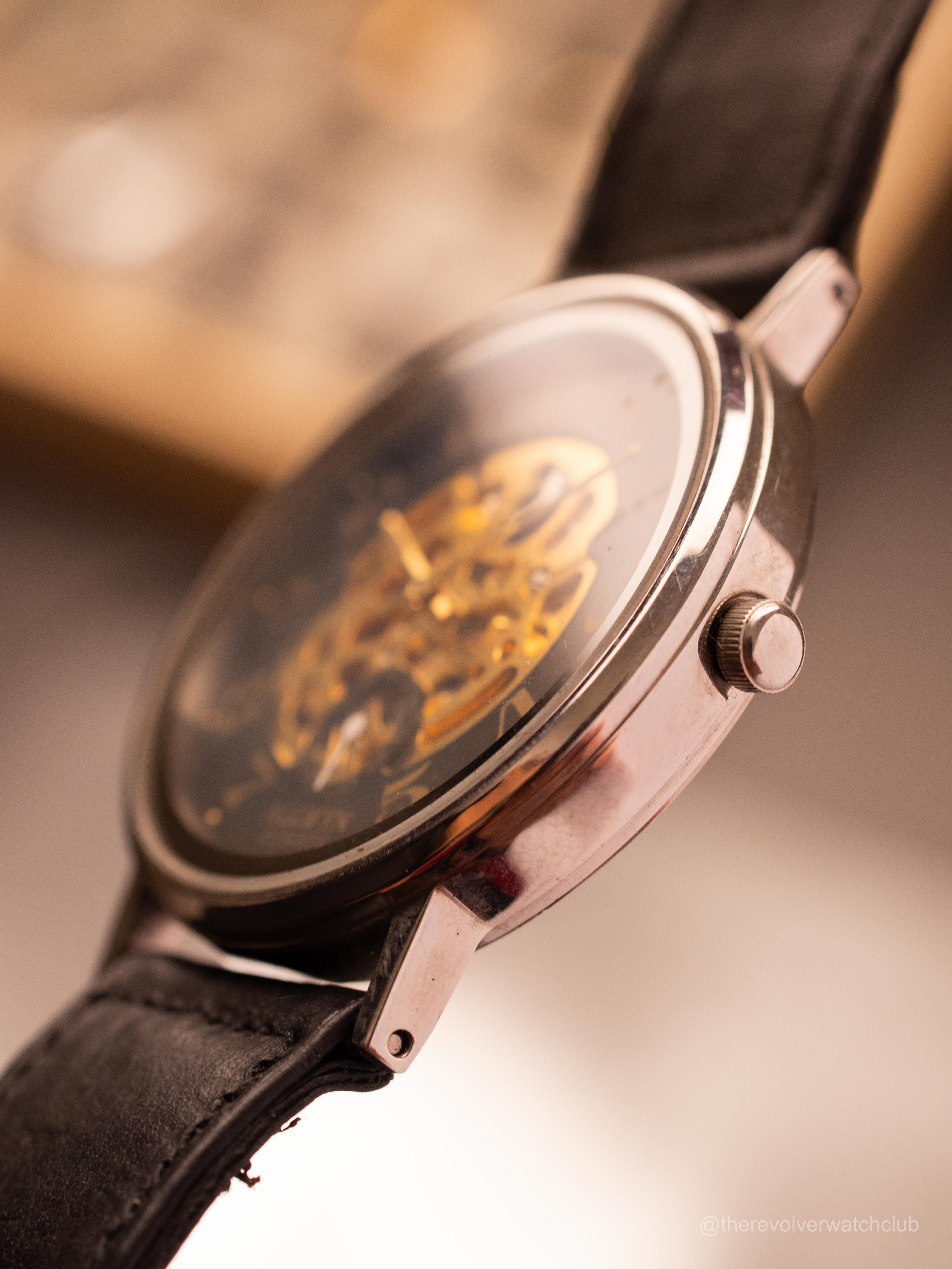 Allwyn Quartz Black Very Rare NOS 2 (Ref. V2588-8040) (36mm; Quartz) — image 4