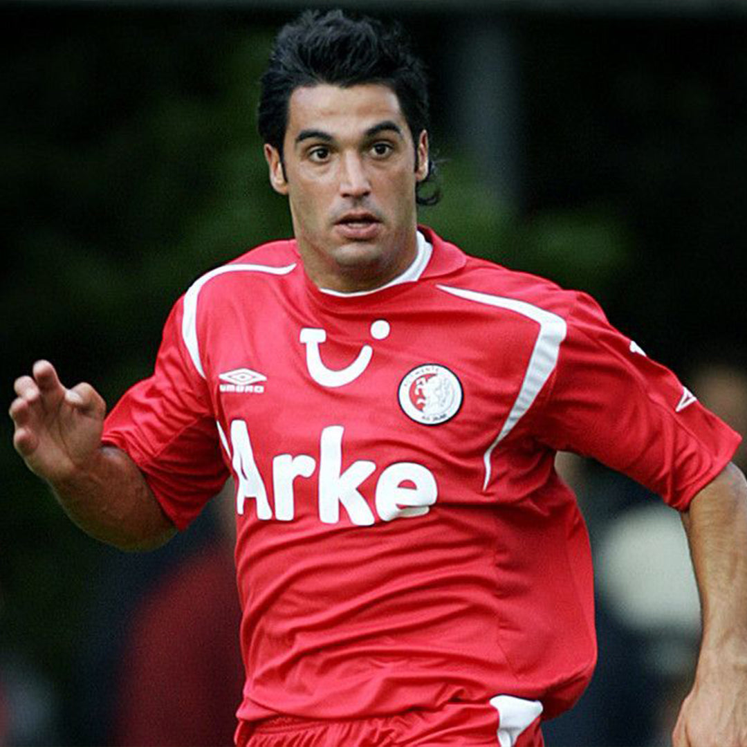 9FC Twente 05 Home Kit (faint autographs) (XL)
