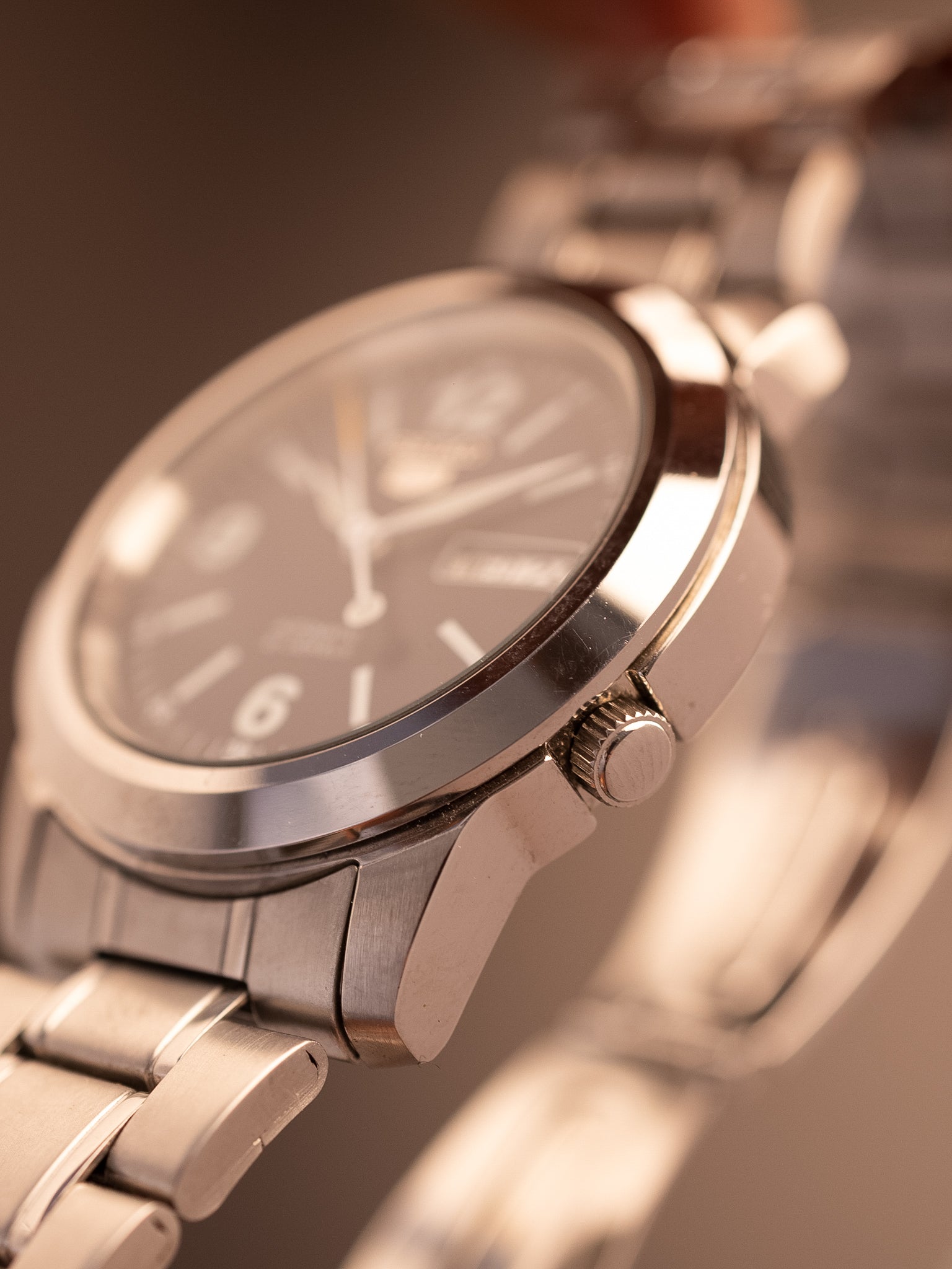 Seiko 5 SNKE61K1 (Ref. 7S26-02W0) (38mm; Automatic)