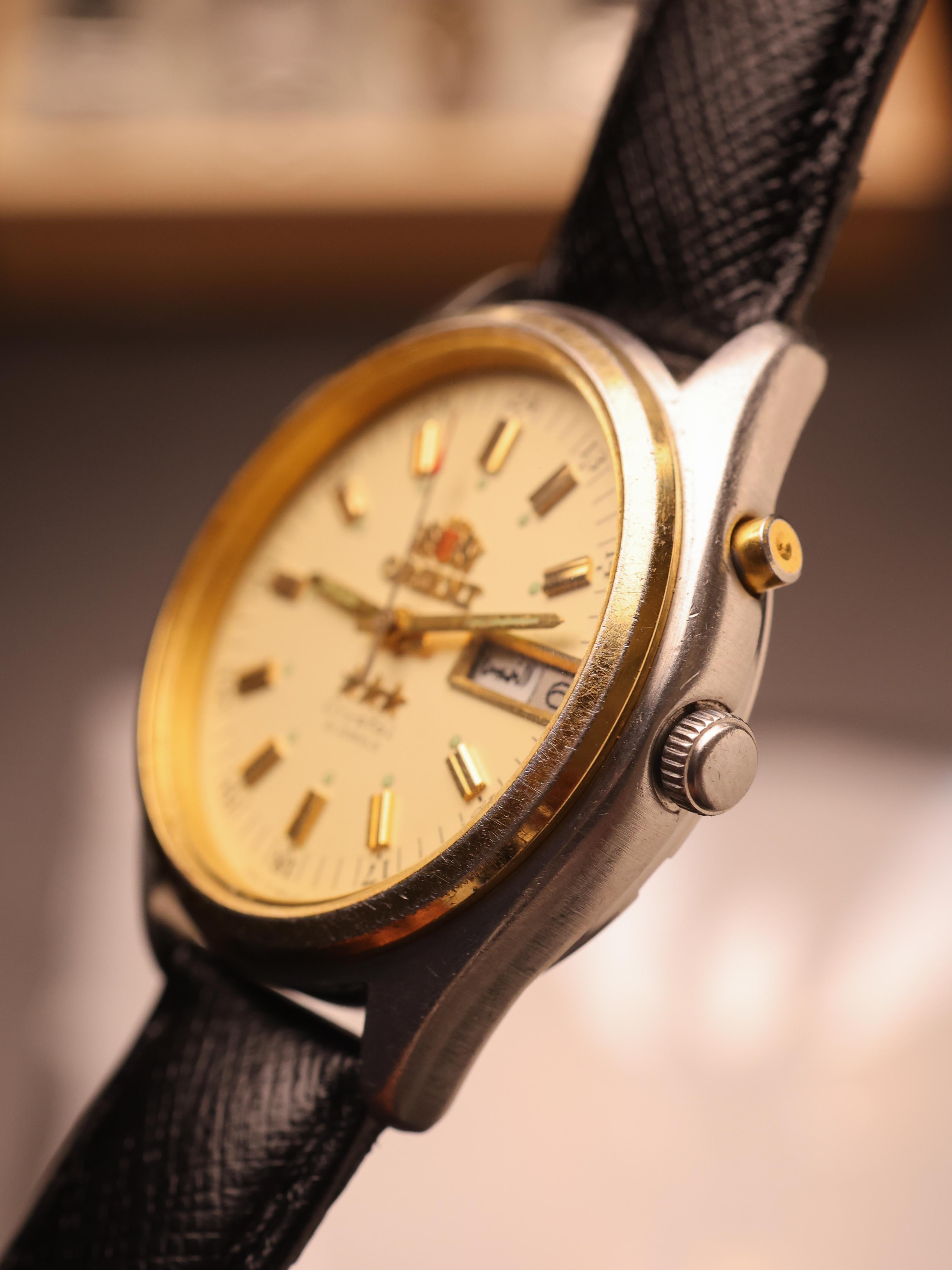 Orient Three Star (Ref. EMOK-B0 CA) (34.5mm; Automatic)