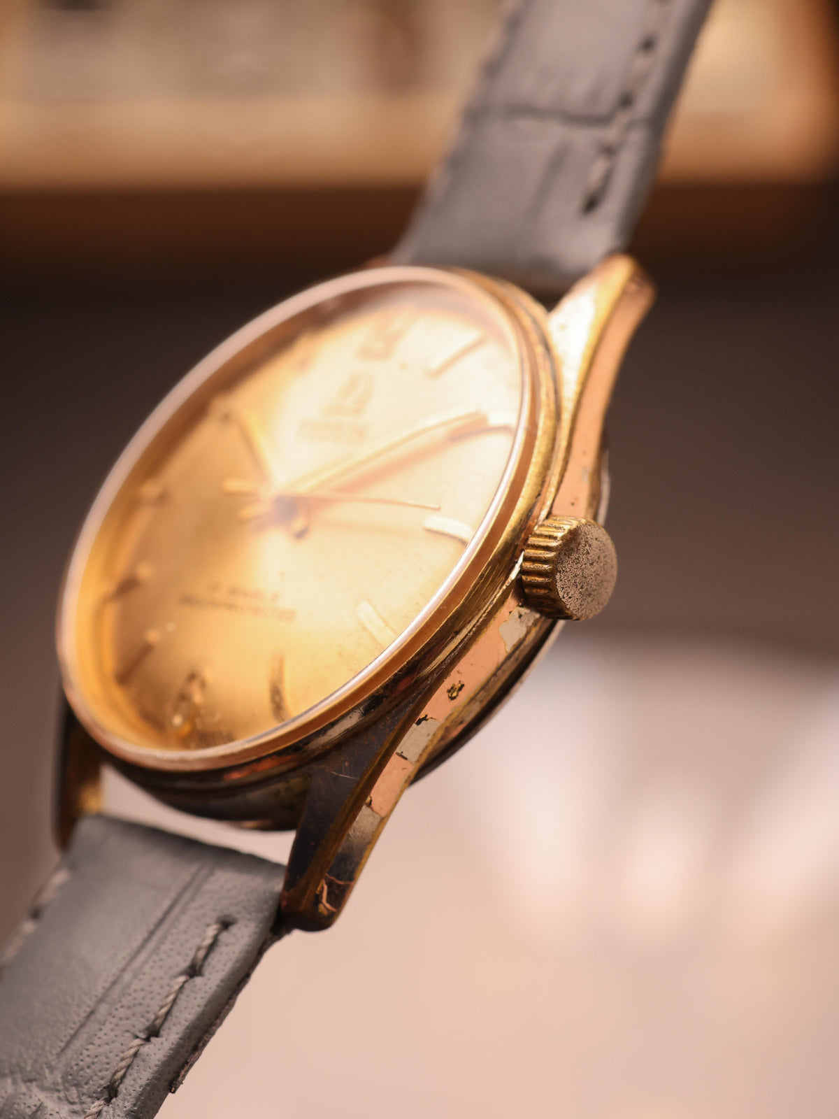 Titus (Ref. 7055 F) (32mm; Manual) – The Revolver Club