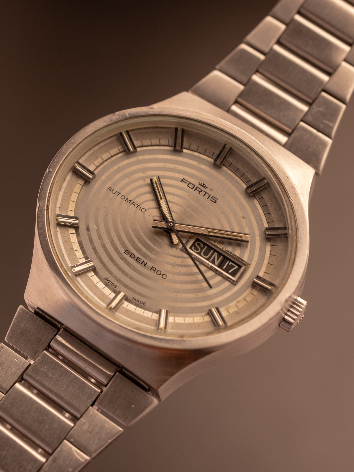 Fortis Eden Roc (Ref. 121-10-44) (39mm; Automatic) – The Revolver Club