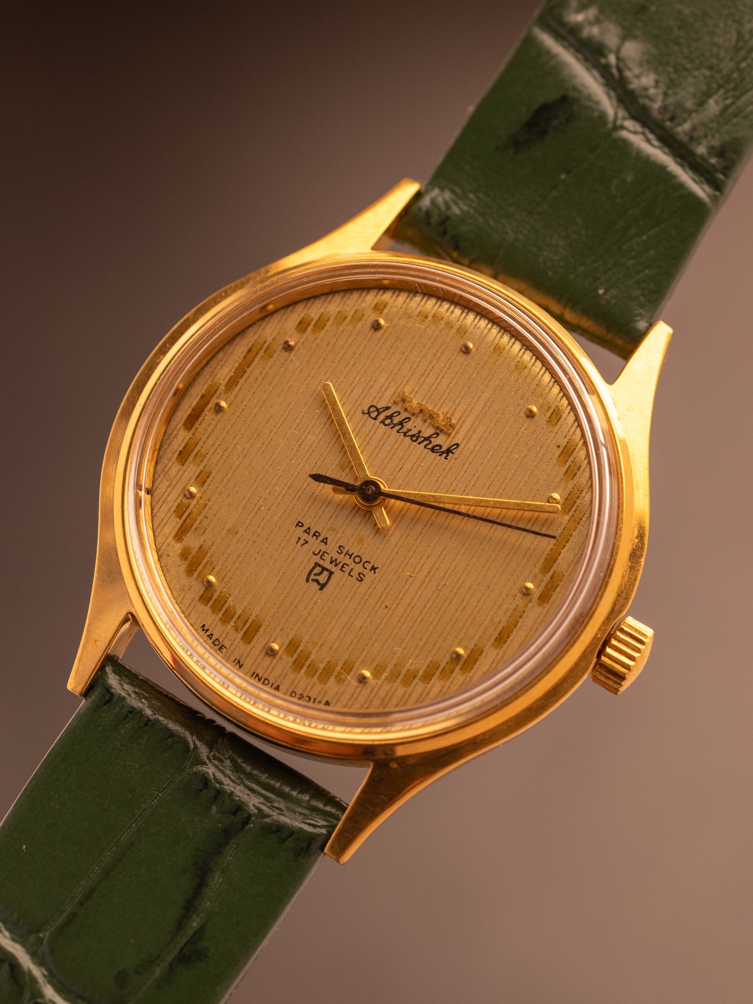 HMT Abhishek Gold (Ref. 051894) (35mm; Manual)