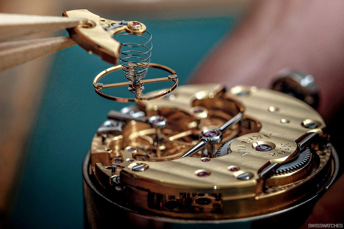 Revolver Balance Why Mechanical Watches? – The Revolver Club