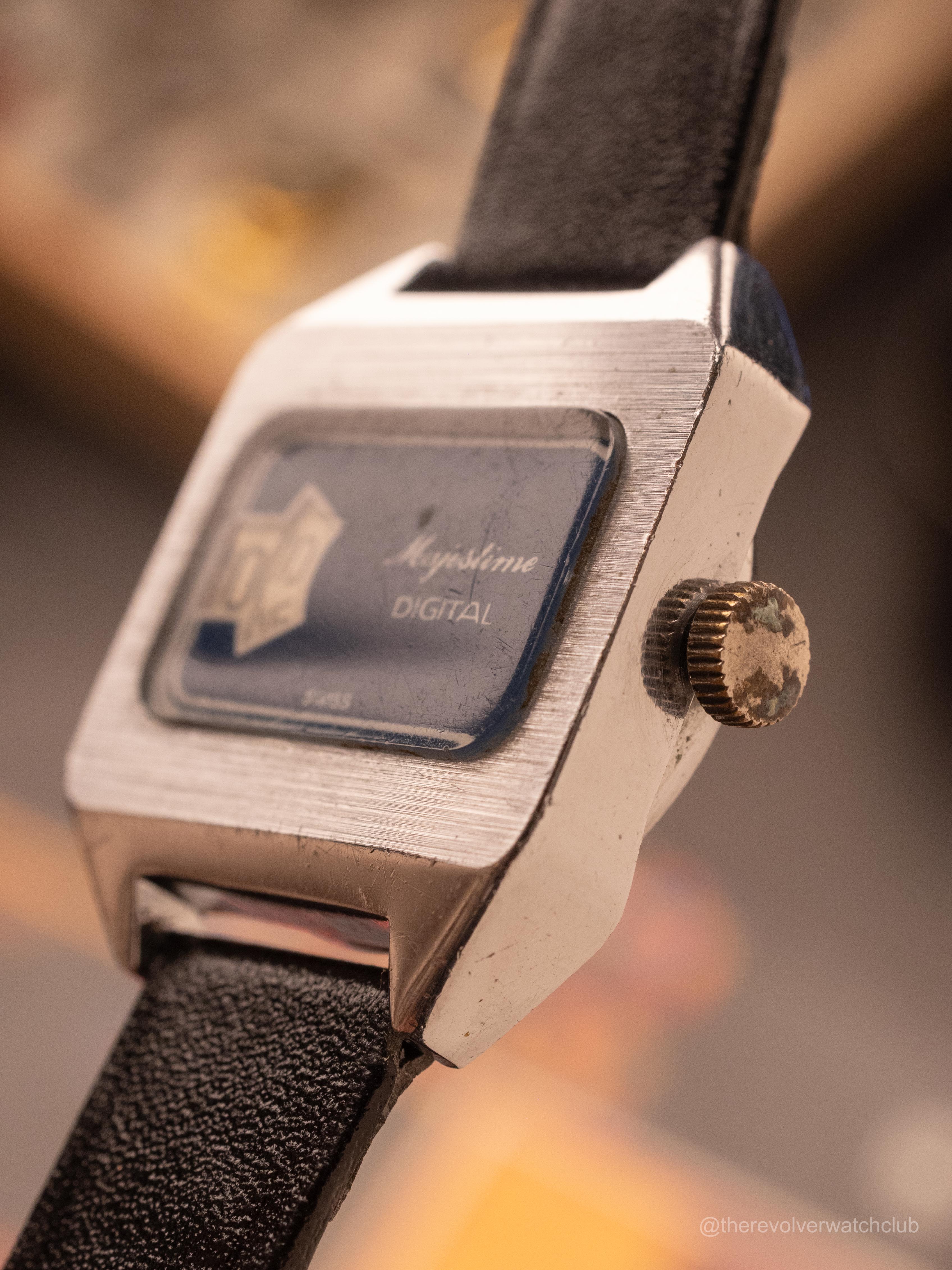 Majestine Jump Hour (Ref. Unknown) (25mm x 29mm; Manual) — image 4