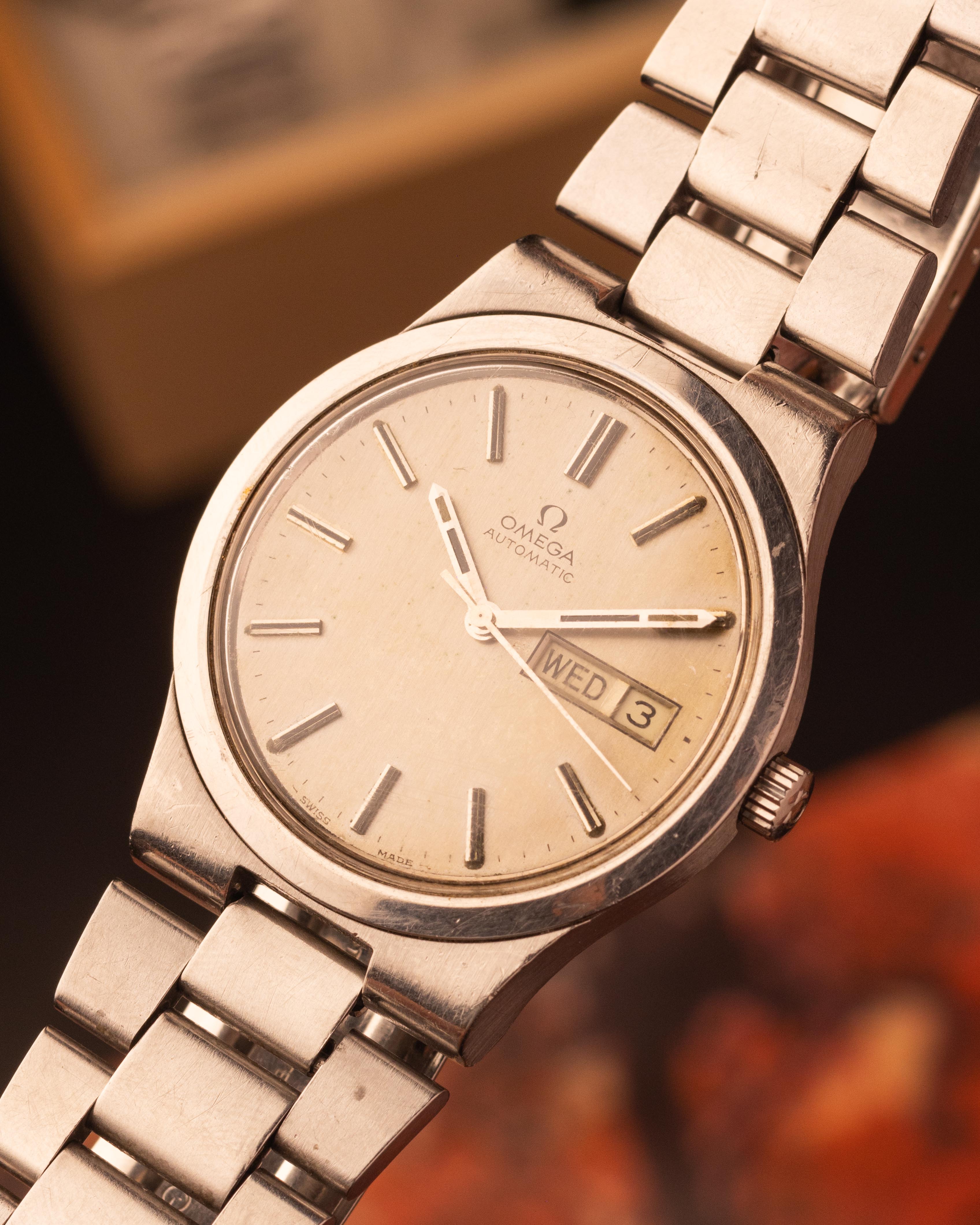 Omega Automatic Silver (Bi-Directional Date Adjustment) – [38mm] Automatic
