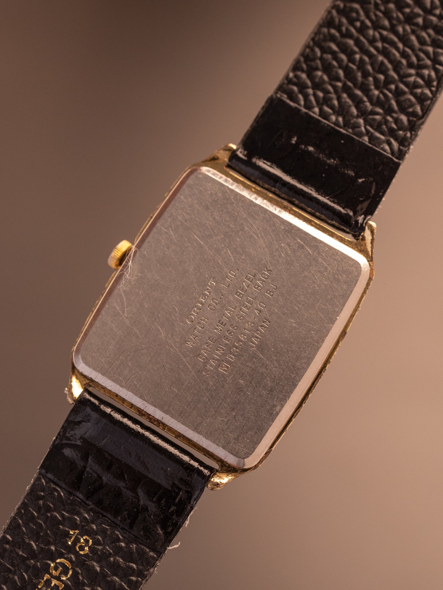 Orient VX Tank (Ref. Y D35813-40 BJ) (27mm; Quartz)