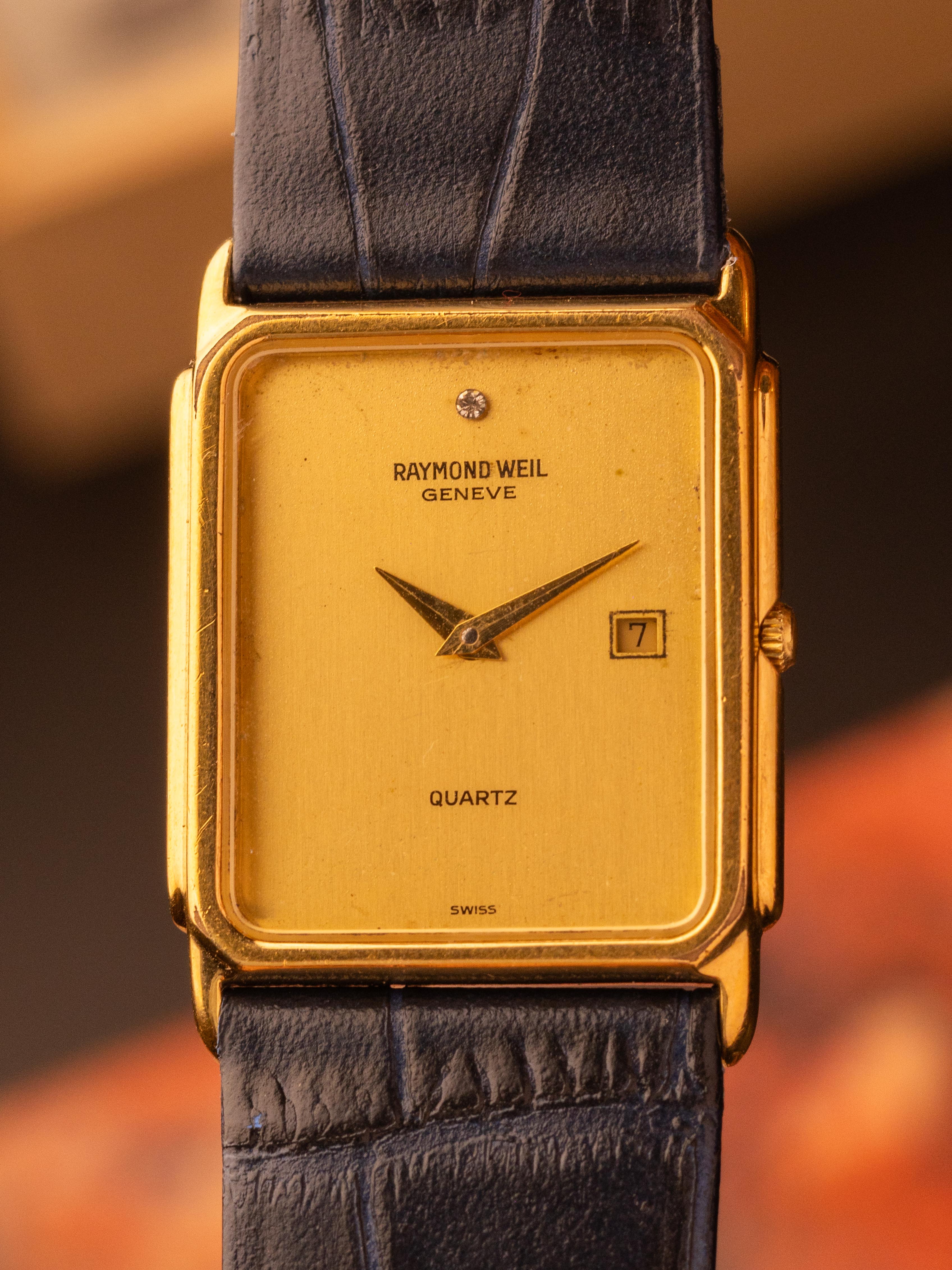 Raymond Weil 5600 - Tank Quartz; 18k Gold Electroplated - [29x32mm] Quartz