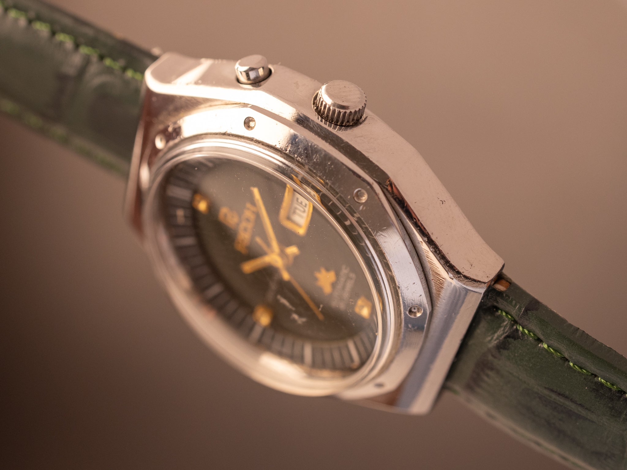 Ricoh Crystal Tonneau (Ref. 061698AC) (34mm; Automatic) (Rare)