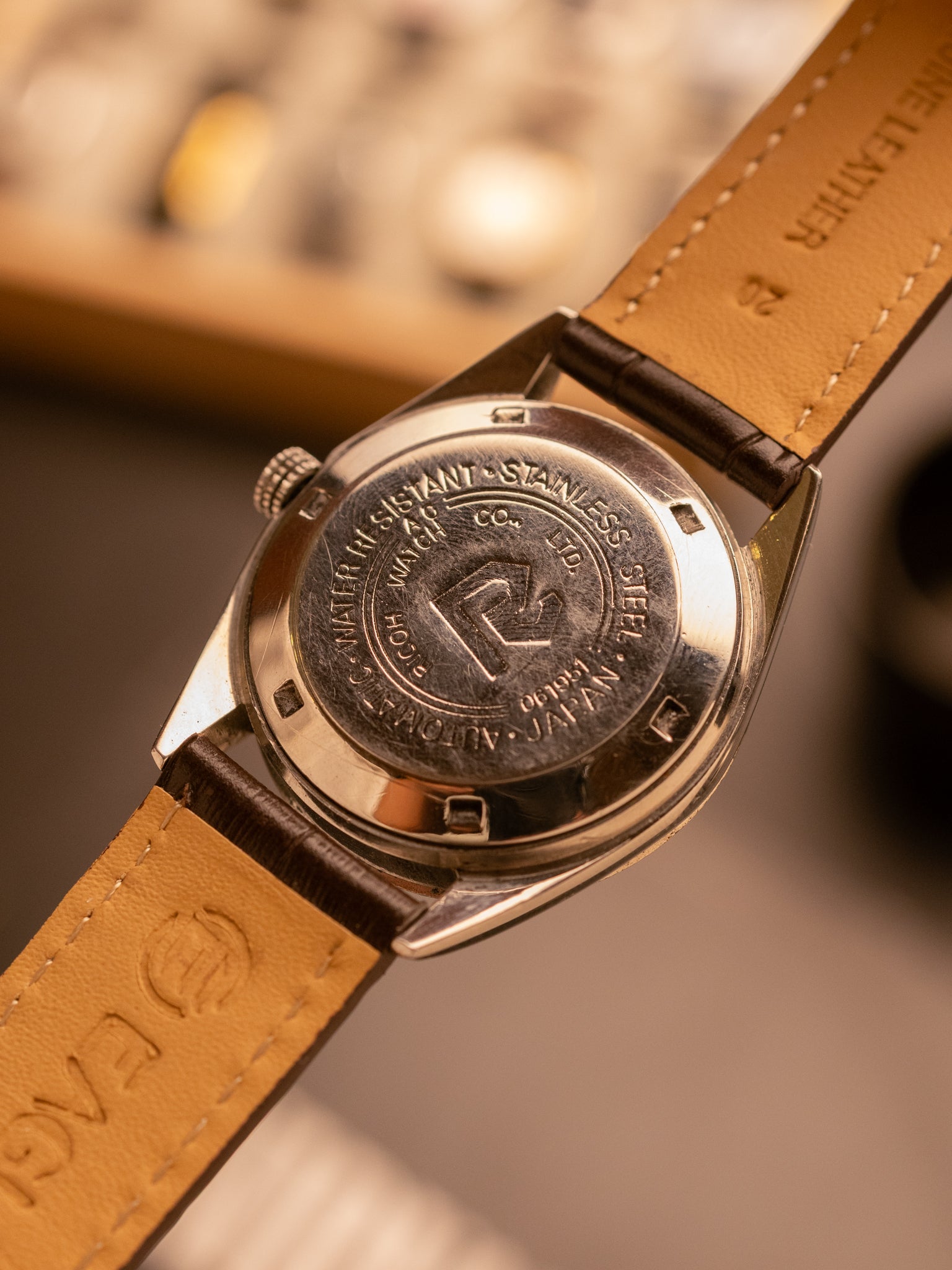 Ricoh Medallian President Diamond Dial (Ref. 061951) (35mm; Automatic)