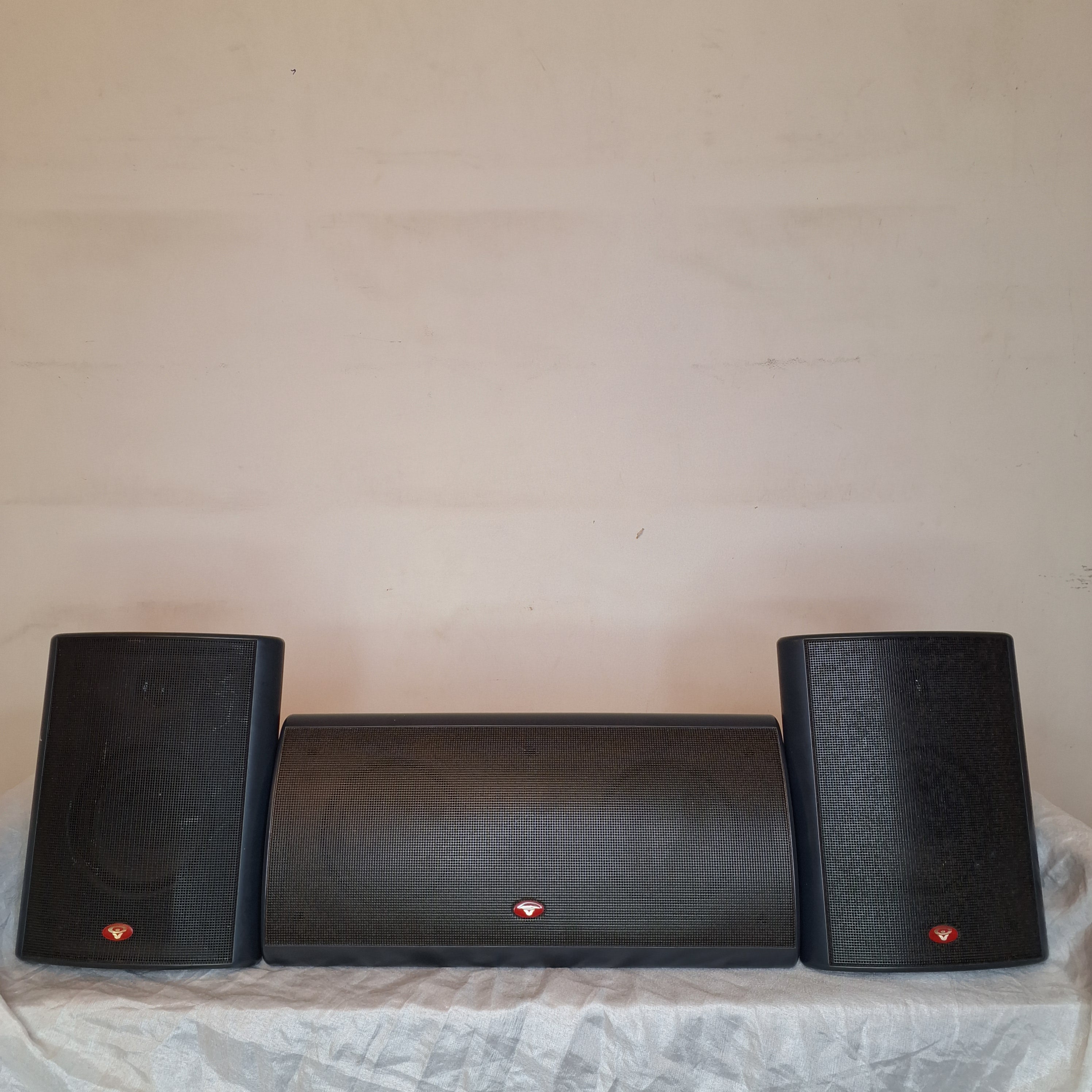 Cerwin-Vega AVS 5 Ch Speaker System (Open Box)