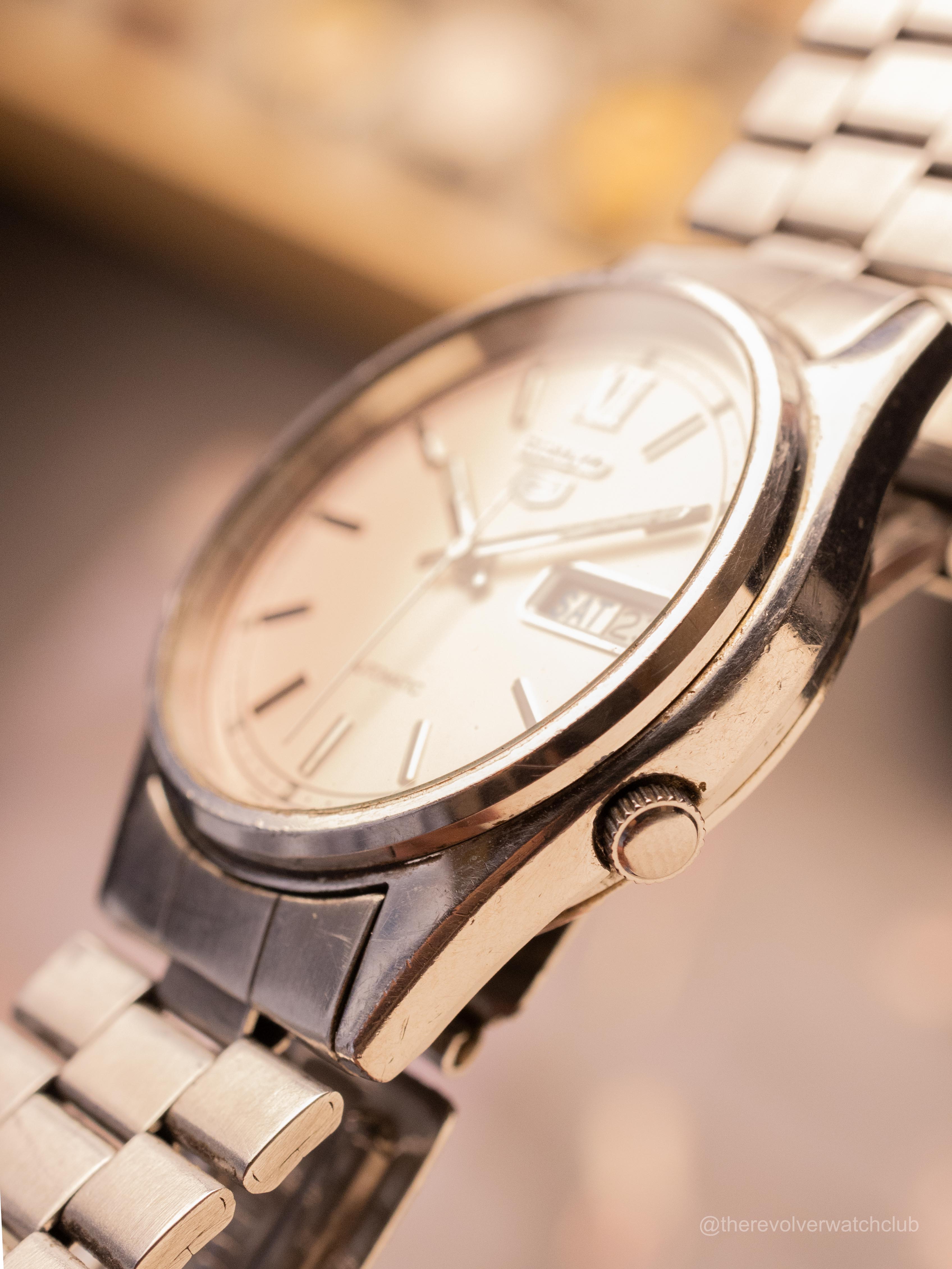 Seiko Hi-Beat Salmon Dial (Ref. 7009-8920) (35mm; Automatic) — image 4