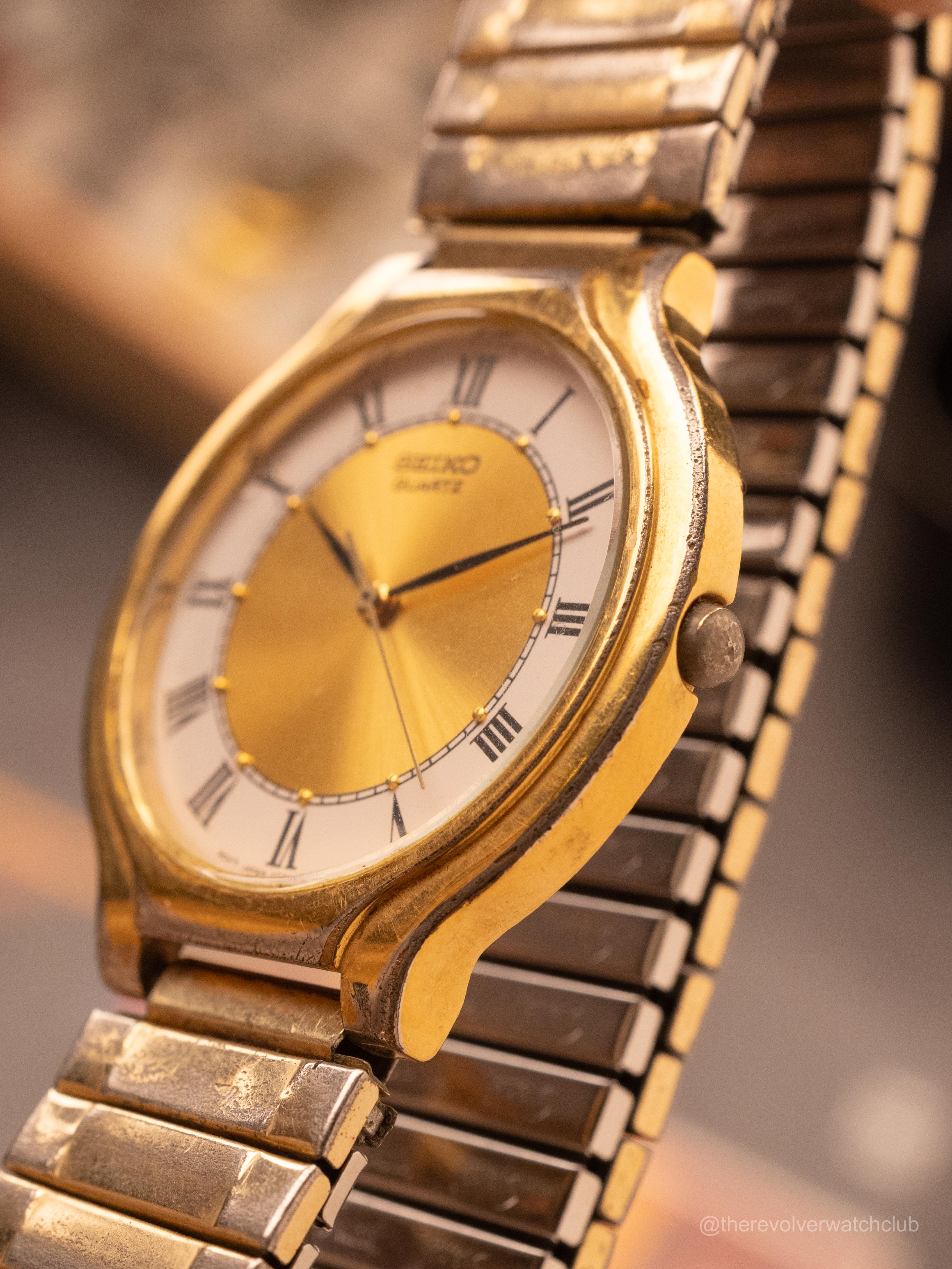 Seiko JDM Quartz (Ref. V701-6K69) (35mm; Quartz) — image 4