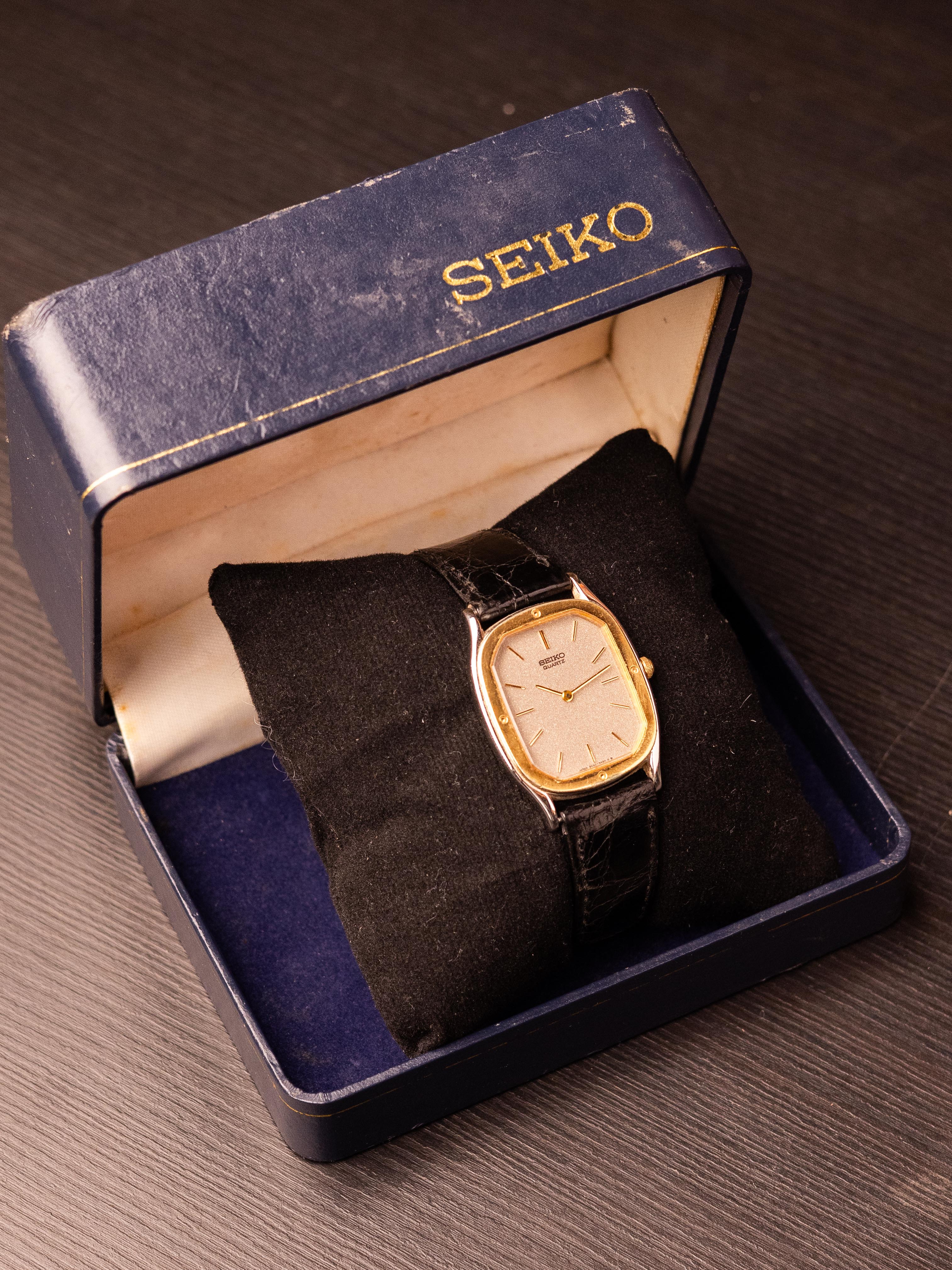 Seiko 1982 Octo Bezel Tonneau (29x37mm, Quartz) – Ref. 6430-5230RD [With Original Strap & Box]