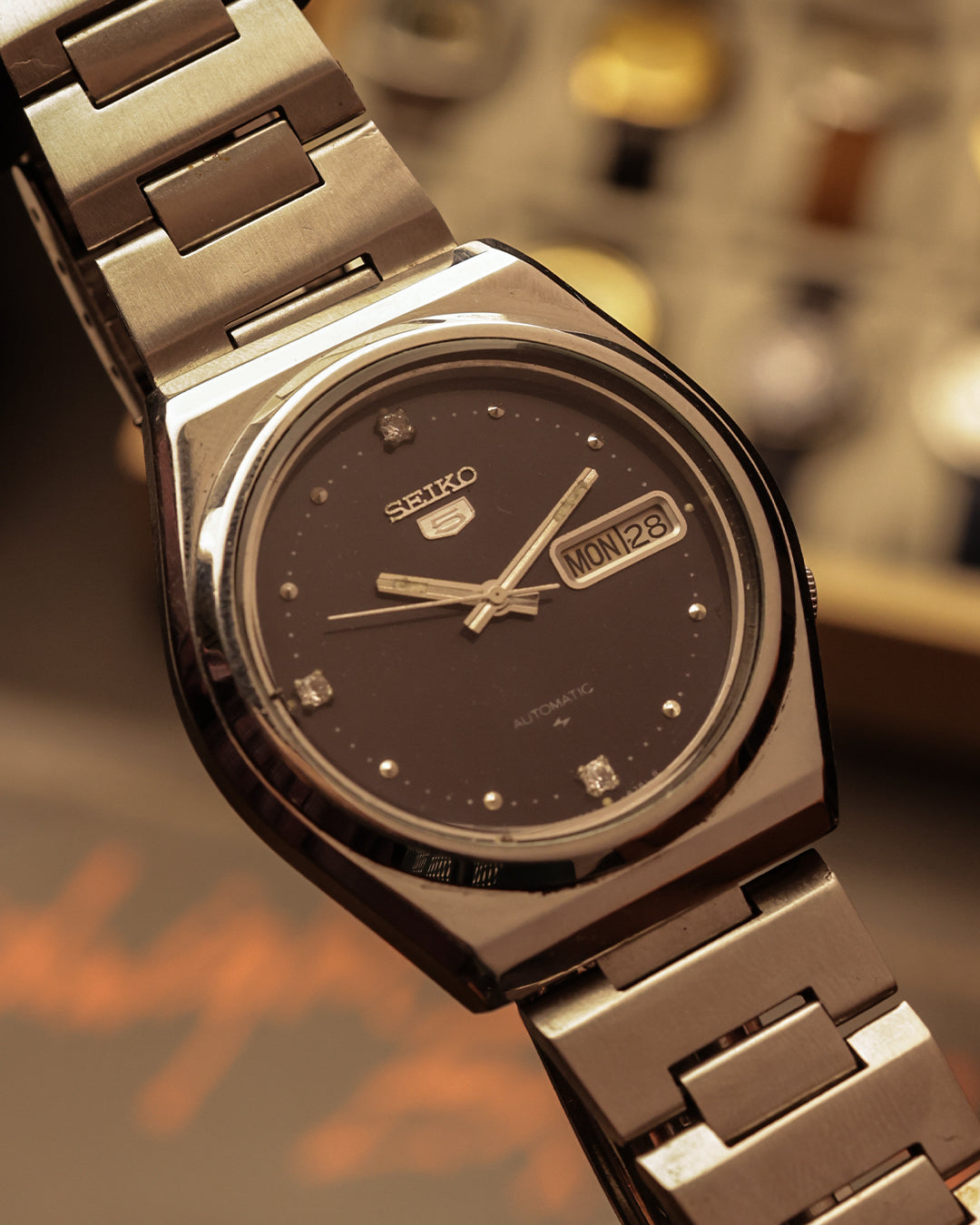 Seiko 5 Day-Date (NOS) – [41mm] Automatic Navy Blue Dial