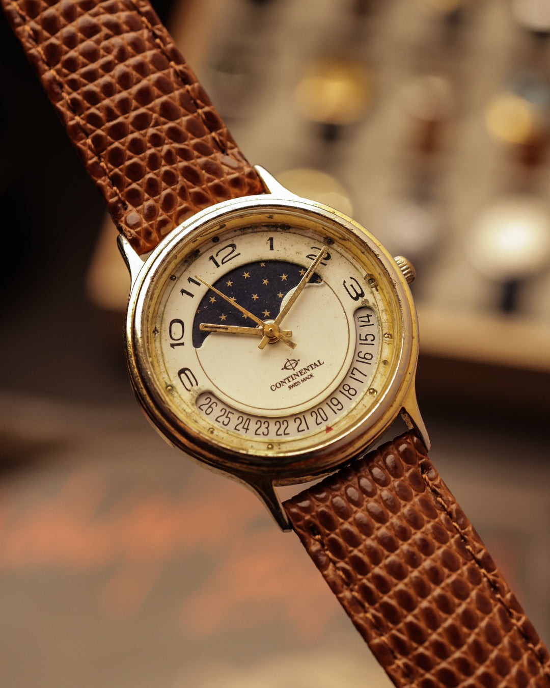 Continental Moonphase – [35mm] Quartz
