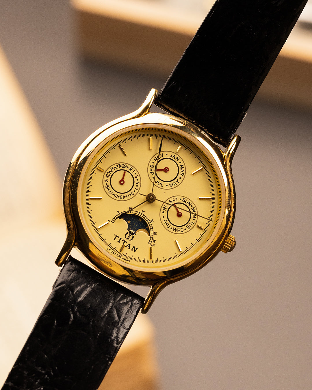 Titan Moonphase Triple Calendar – [38mm] Quartz