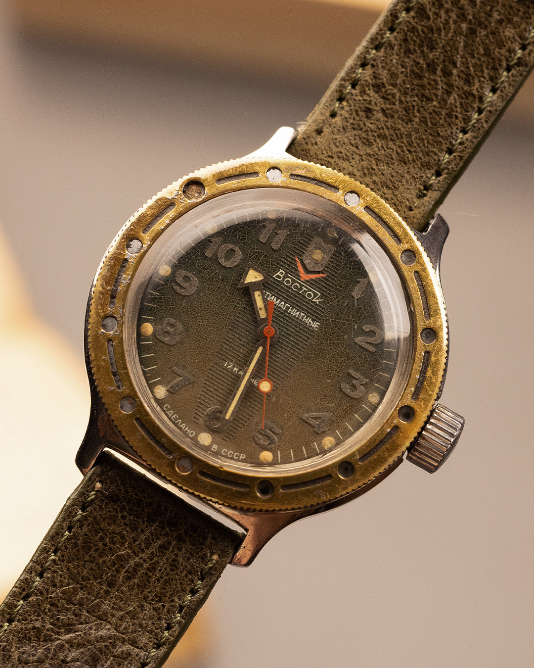 Boctok Amphibian Gold Bezel [42mm] Manual
