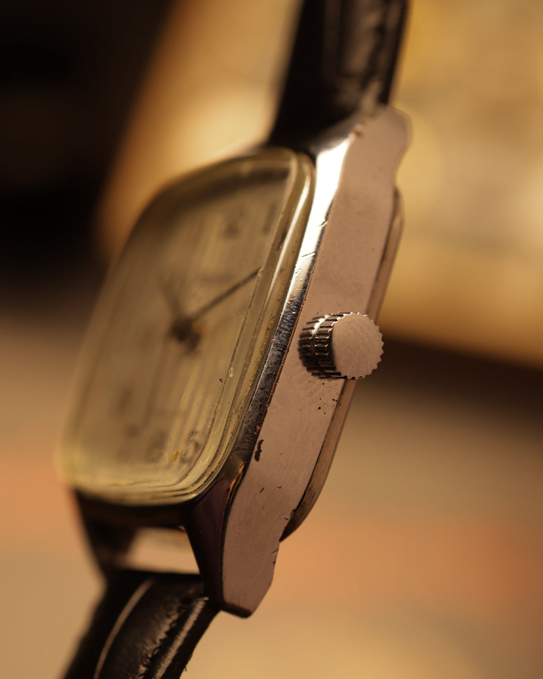 Raketa Square Dial – [38mm] Manual