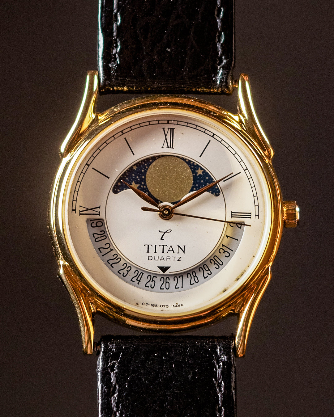 Titan Large Moonphase Watch (NOS)[35mm] Quartz