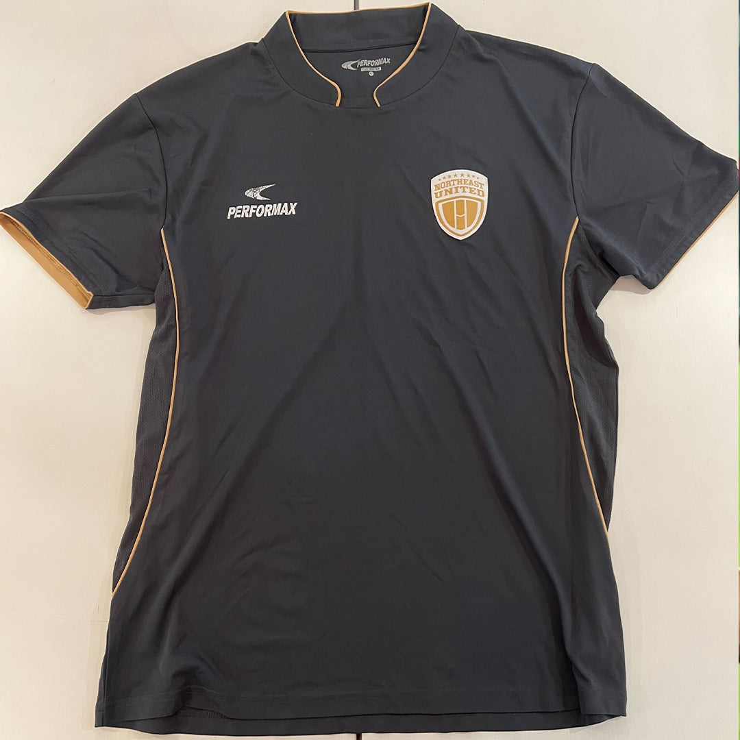 33 Northeast Utd FC 16/17 Away Kit (L)