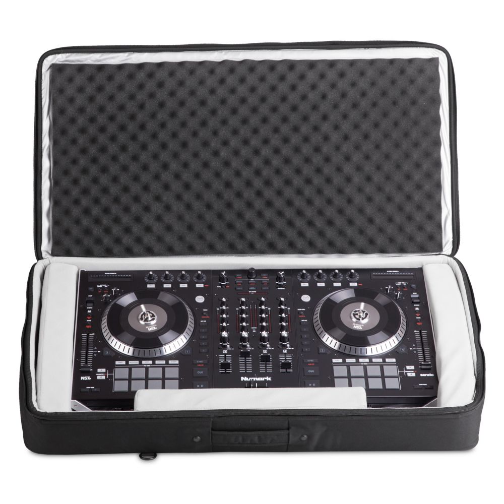 UDG -U7102BL MIDI Controller Large BL [Padded Sleeve Case]