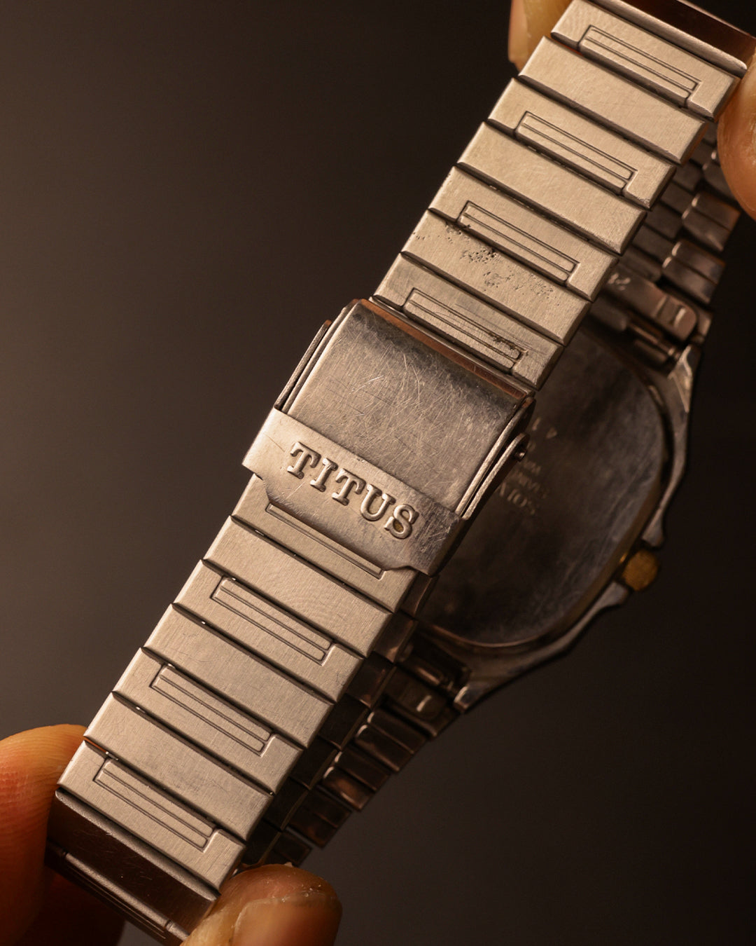 Solvil et Titus Panther Quartz – Vintage Day-Date Watch (1980s) [31x34mm]