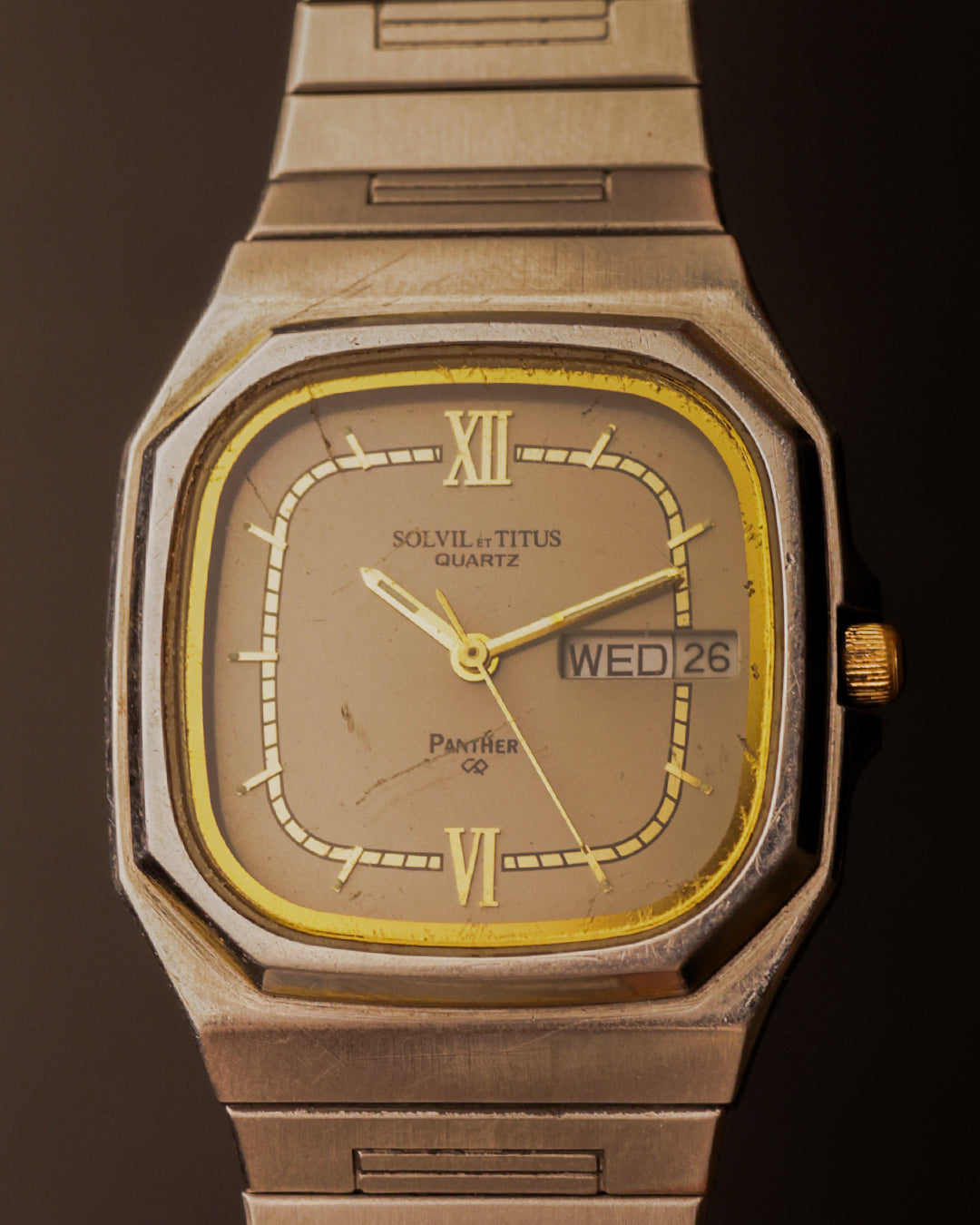 Solvil et Titus Panther Quartz – Vintage Day-Date Watch (1980s) [31x34mm]