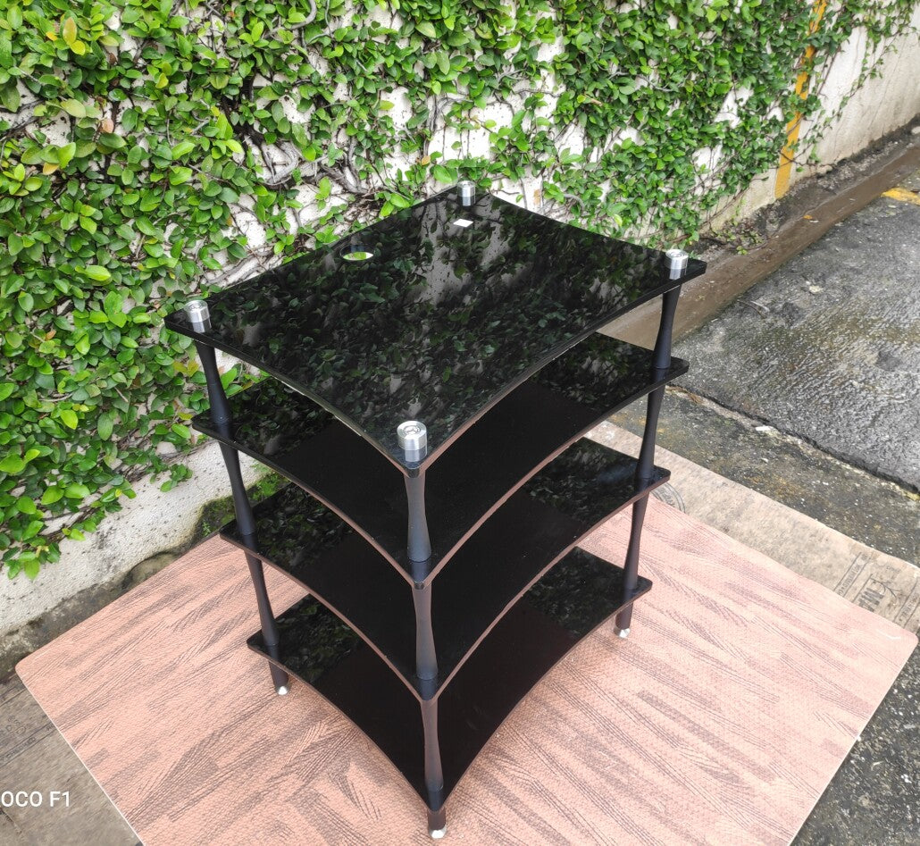 alpha-evo-12mm-black-acrylic-shelf-18mm-maple-racks-&-shelves