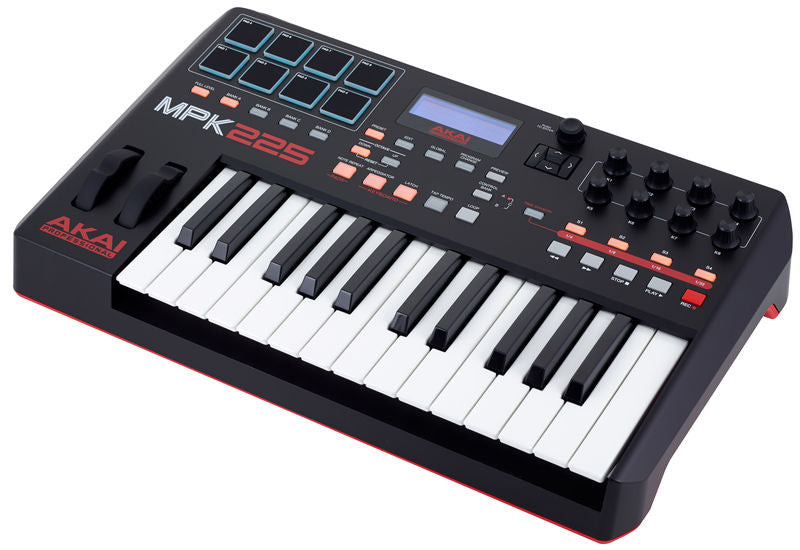 Akai MPK 225 – The Revolver Club