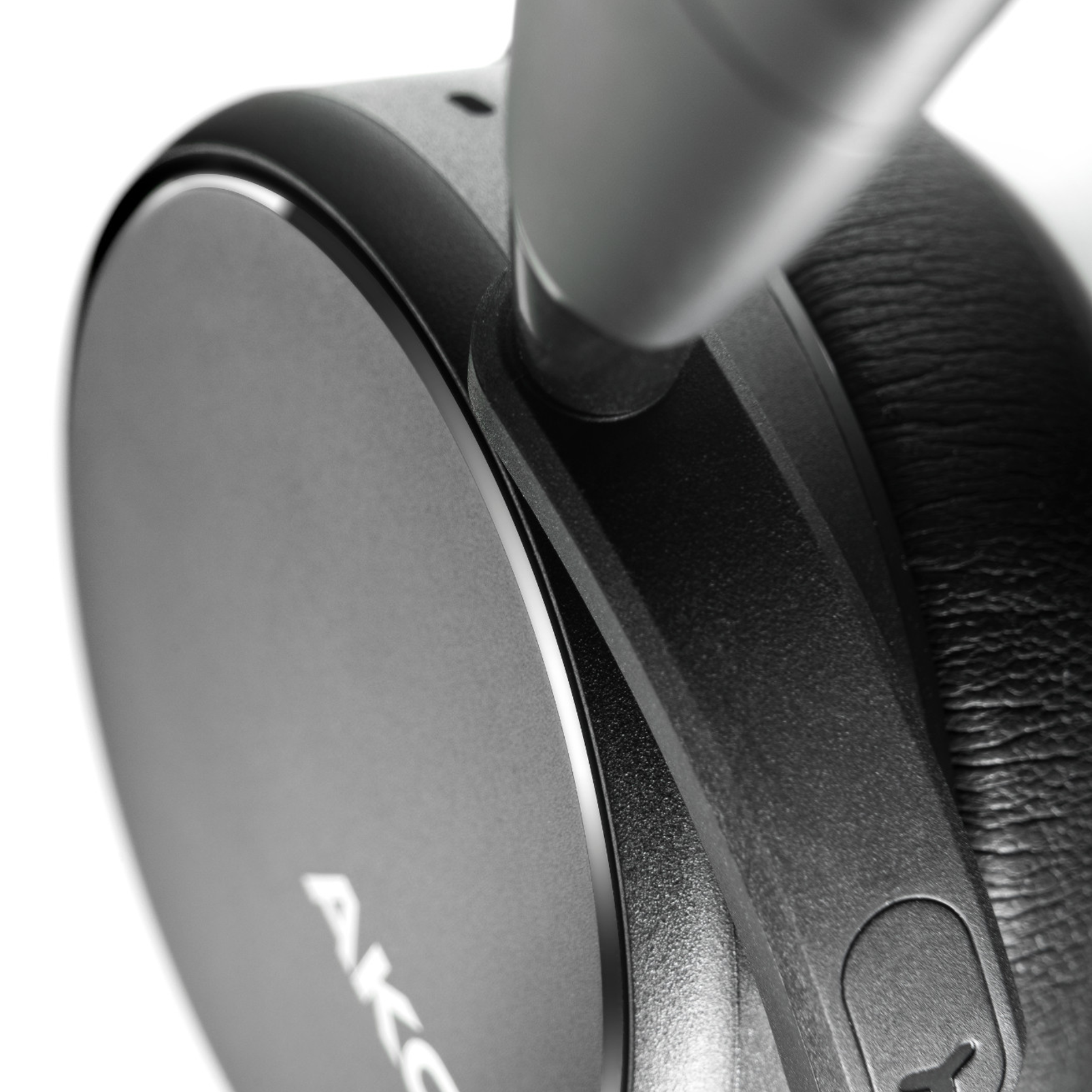 AKG Y400