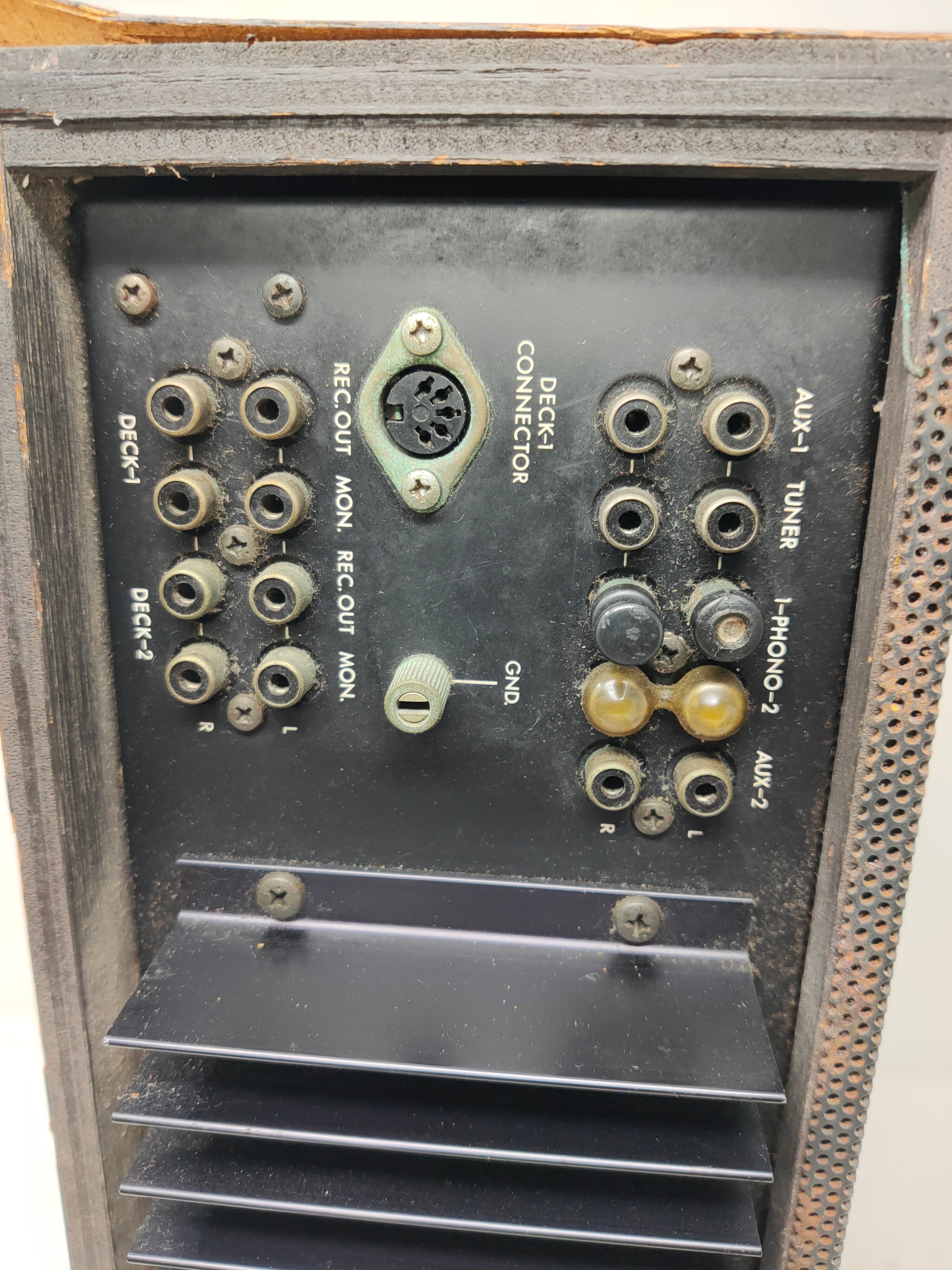 LUXMAN L-81