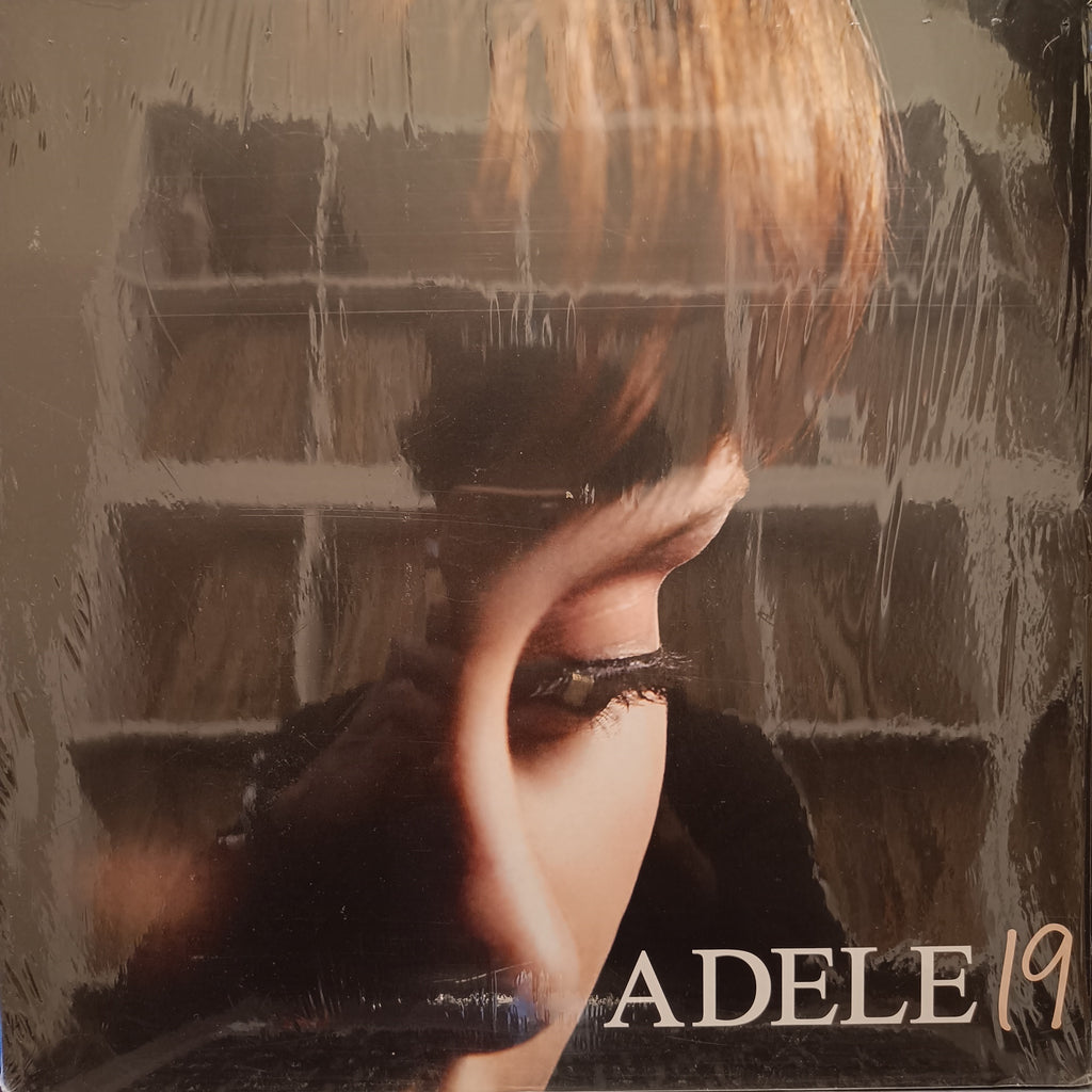 Adele – 19 (Used Vinyl -VG+) TRC