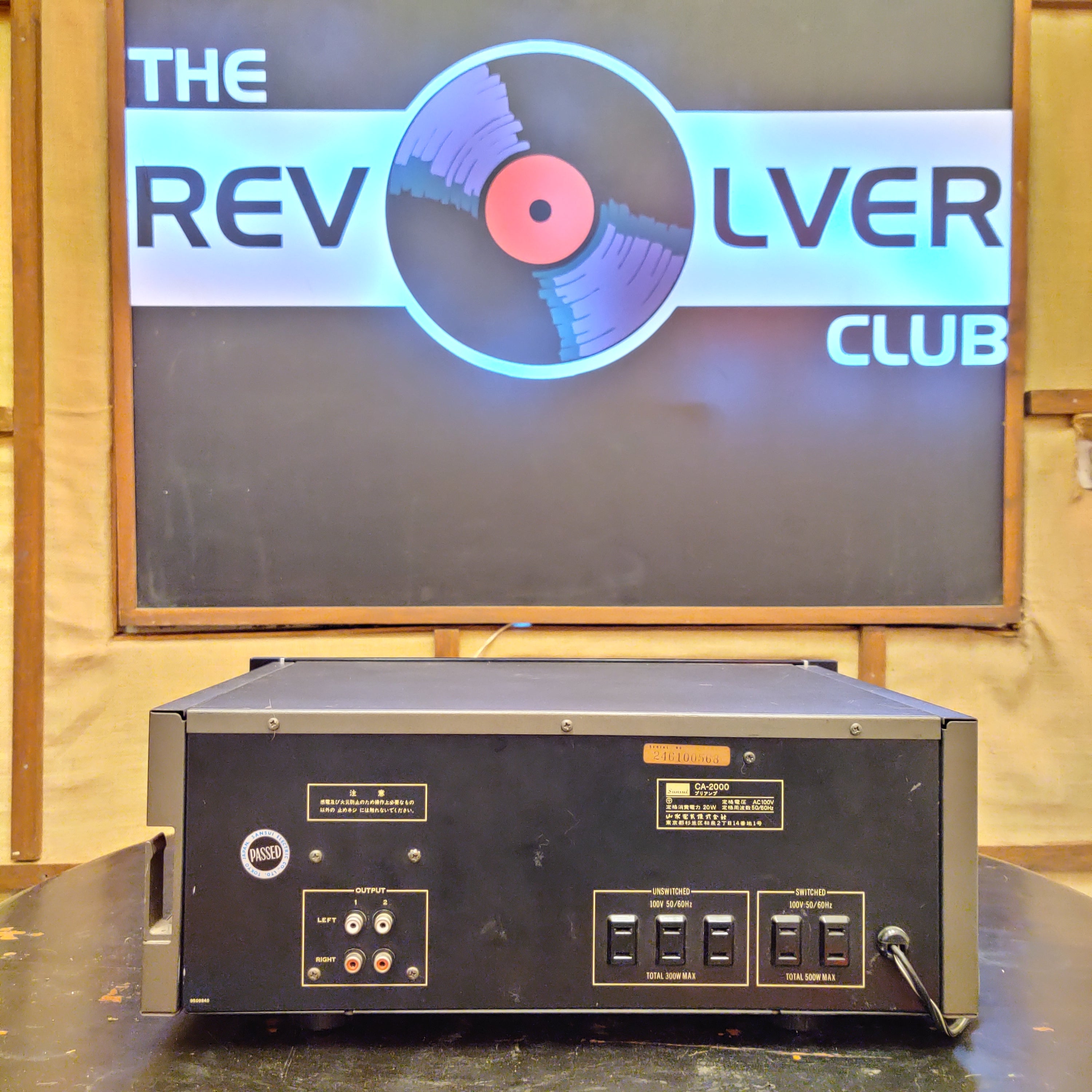 Sansui BA-2000 Power Amplifier (Slightly Used) & Sansui CA-2000 Pre-Amplifier (110 V) (Mint Condition) - Pre-Owned