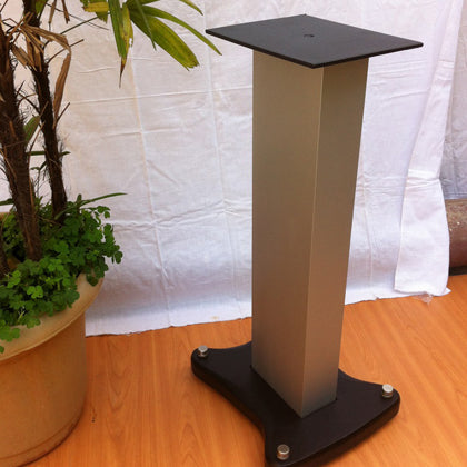 monitor-gold-all-black-or-2-tone-speaker-stand