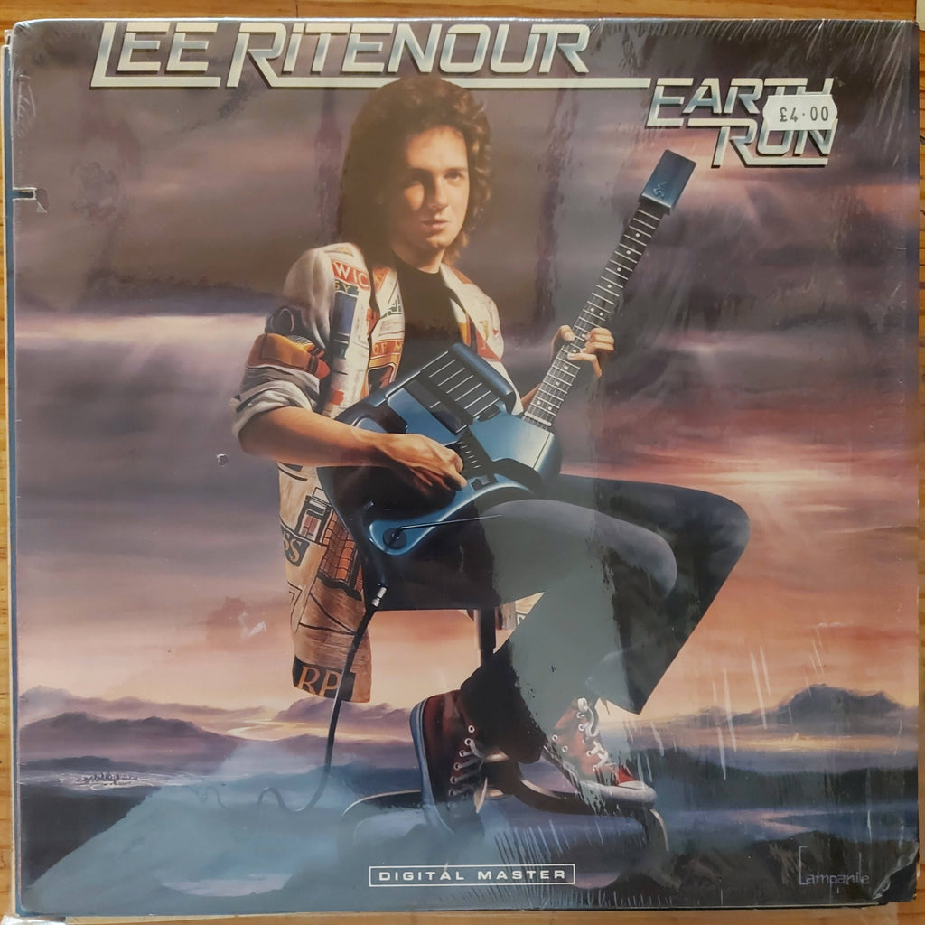 Lee Ritenour – Earth Run (Used Vinyl - VG+) MD