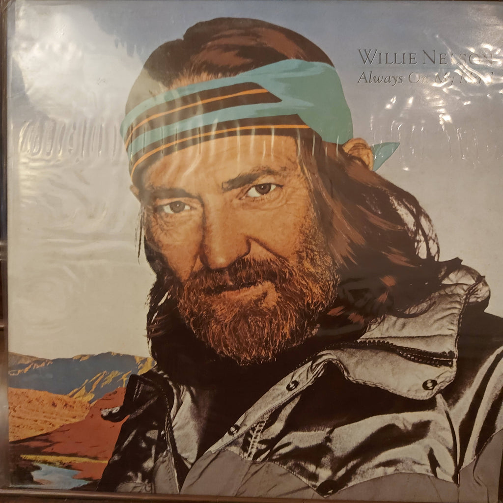 Willie Nelson – Always On My Mind (Used Vinyl - VG+)