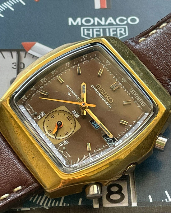 Seiko Tank 7016 5020 Fly back Chronograph 1976 The Revolver