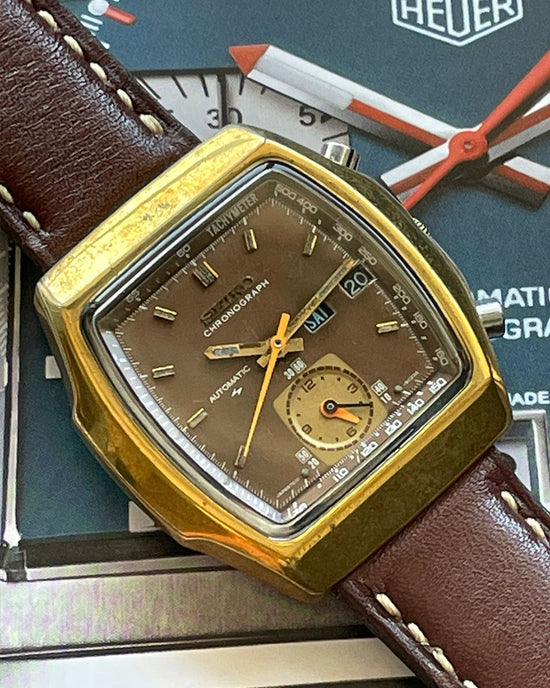 Seiko - Tank 7016-5020 Fly-back Chronograph (1976) | The Revolver
