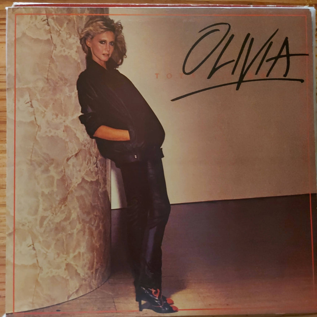 Olivia – Totally Hot (Used Vinyl - VG+) MD